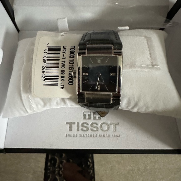 Tissot T-Trend Women's Watch Model T090.310.16.126.00. - Picture 1 of 11